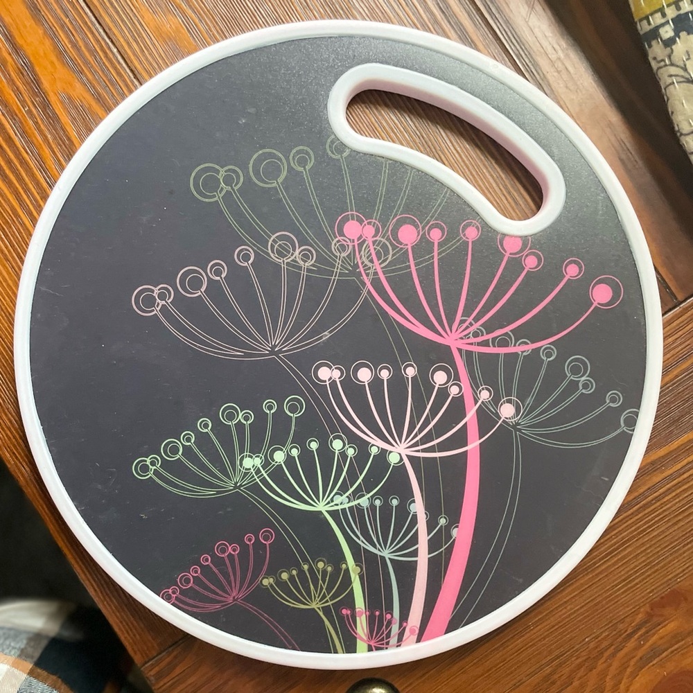 Round Cutting Board Mod Floral Pattern Cutting Board